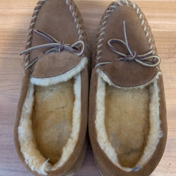 LL Bean Kids Classic Moccasins Size 4 Brown Suede Slippers - Picture 5 of 7
